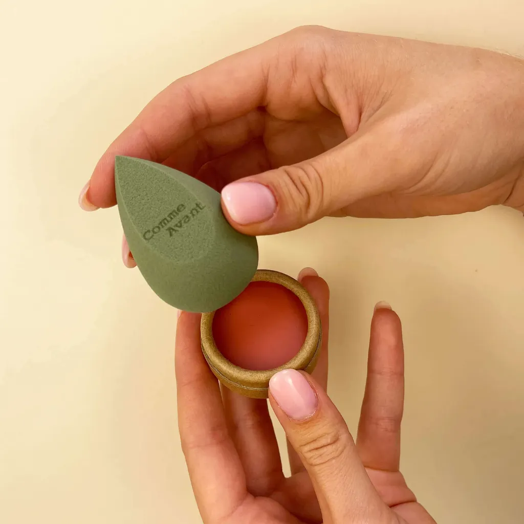 blush-corail-tuto-utilisation-2.2-lola-comme-avant.webp