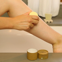 creme-naturelle-solide-au-beurre-de-karite-utilisation-old.jpg.webp