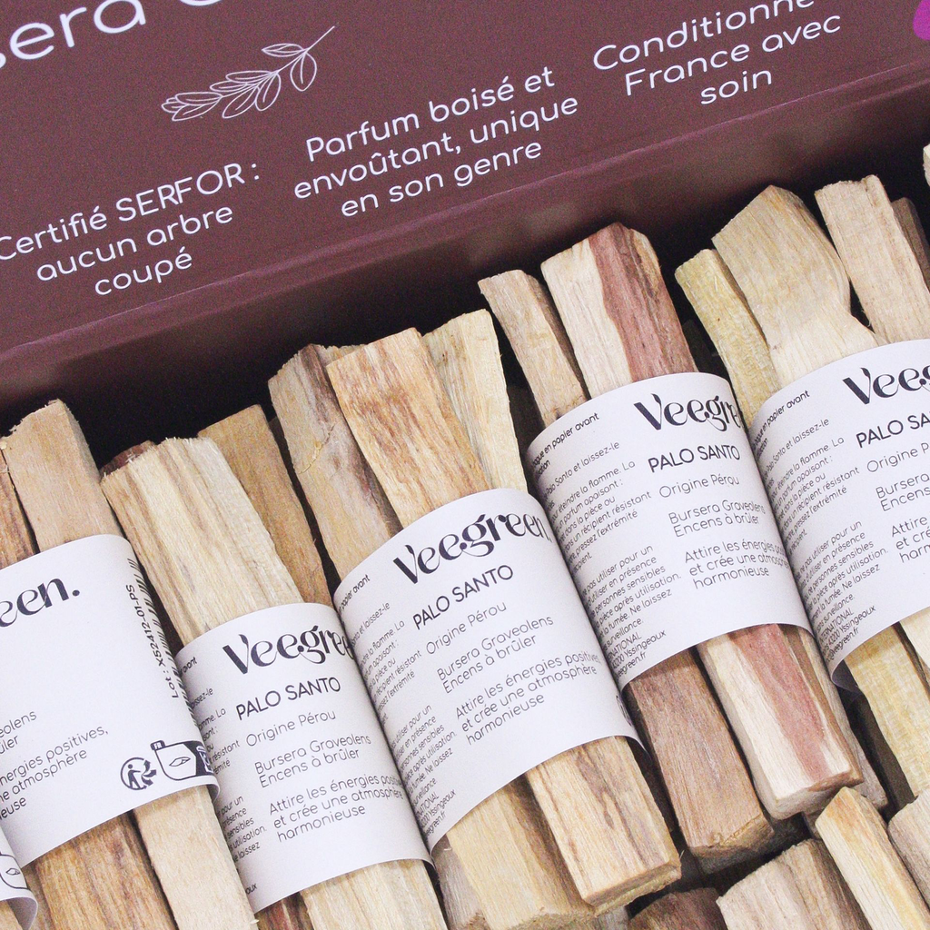DISPLAY PALO SANTO 1.webp